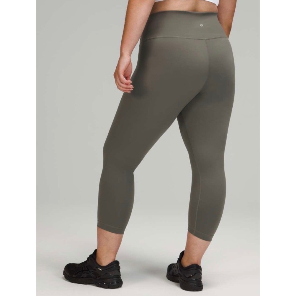 Lululemon Wunder Train High-Rise Crop 23" Sage Grey Green Leggings Size 12